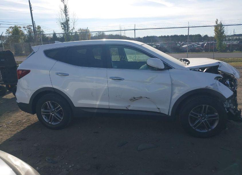 Photo 13 of 2017 Hyundai Santa FE SPORT 2.4L (VIN 5NMZTDLB6HH018520)