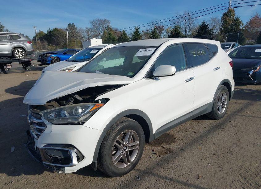 Photo 2 of 2017 Hyundai Santa FE SPORT 2.4L (VIN 5NMZTDLB6HH018520)