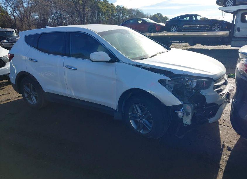 2017 Hyundai Santa FE SPORT 2.4L (VIN 5NMZTDLB6HH020185) main photo