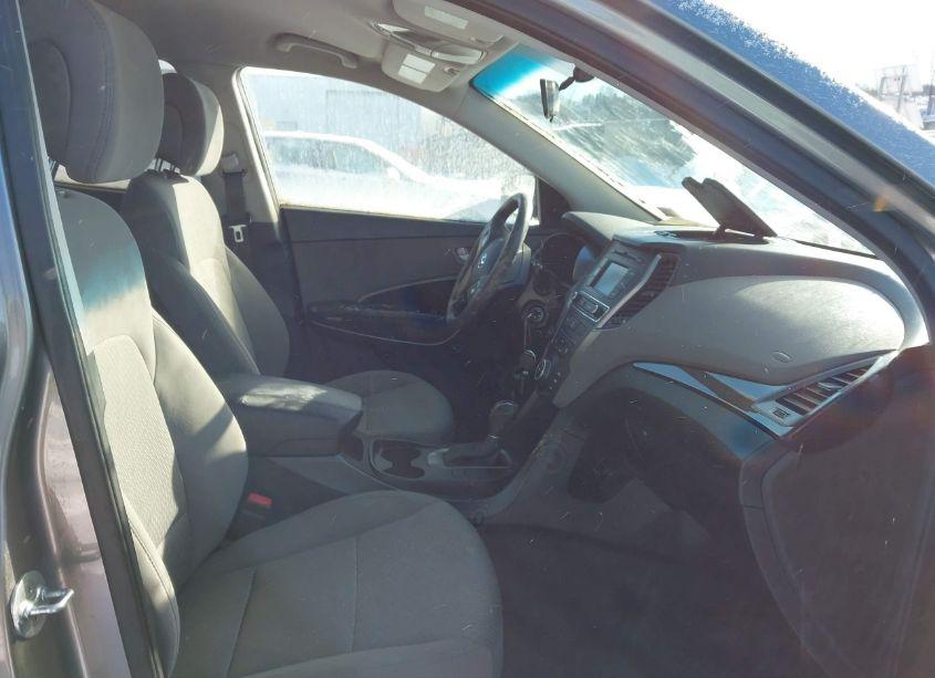 Photo 5 of 2017 Hyundai Santa FE SPORT 2.4L (VIN 5NMZTDLB6HH024897)