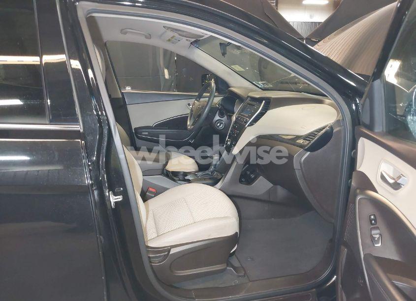 Photo 5 of 2018 Hyundai Santa FE SPORT 2.4L (VIN 5NMZTDLB6JH099587)