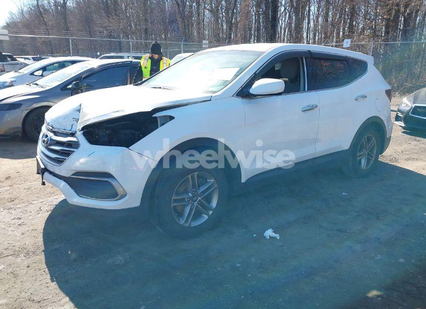 Photo 2 of 2018 Hyundai Santa FE SPORT 2.4L (VIN 5NMZTDLB7JH056098)
