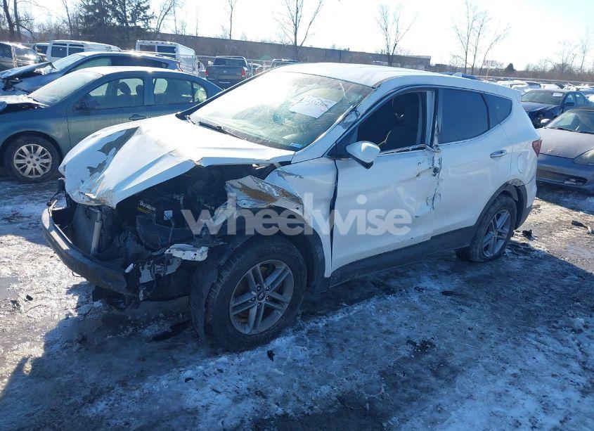 Photo 2 of 2017 Hyundai Santa FE SPORT 2.4L (VIN 5NMZTDLB9HH015854)