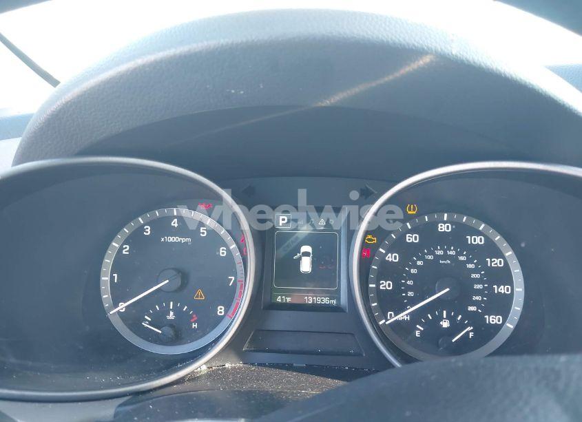 Photo 7 of 2017 Hyundai Santa FE SPORT 2.4L (VIN 5NMZTDLB9HH015854)