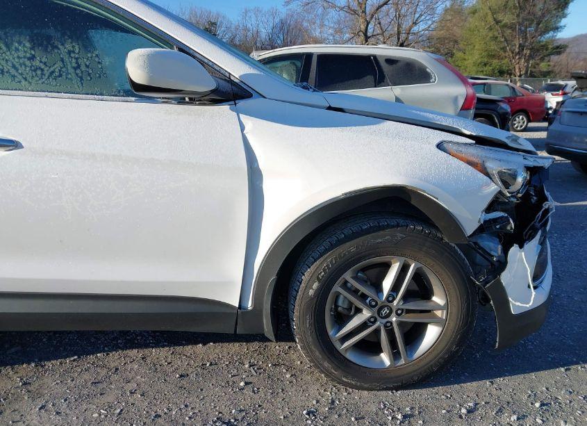 Photo 18 of 2018 Hyundai Santa FE SPORT 2.4L (VIN 5NMZTDLB9JH101459)