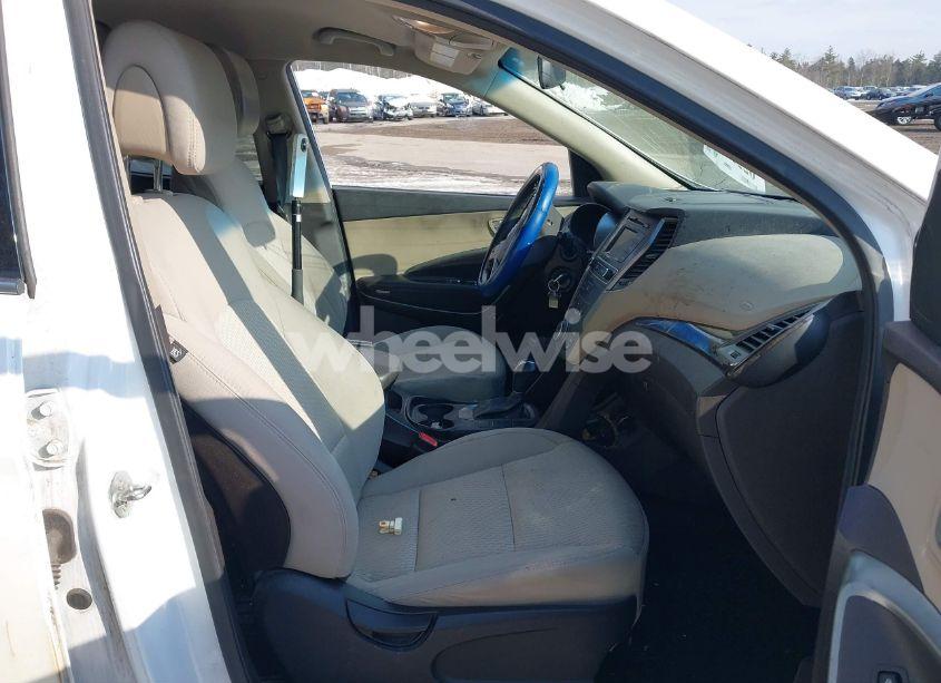 Photo 5 of 2018 Hyundai Santa FE SPORT 2.4L (VIN 5NMZTDLB9JH106967)