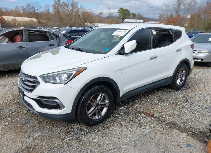 Photo 2 of 2017 Hyundai Santa FE SPORT 2.4L (VIN 5NMZTDLBXHH003745)