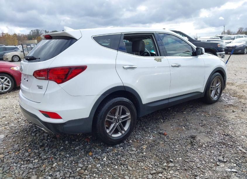 Photo 4 of 2017 Hyundai Santa FE SPORT 2.4L (VIN 5NMZTDLBXHH003745)
