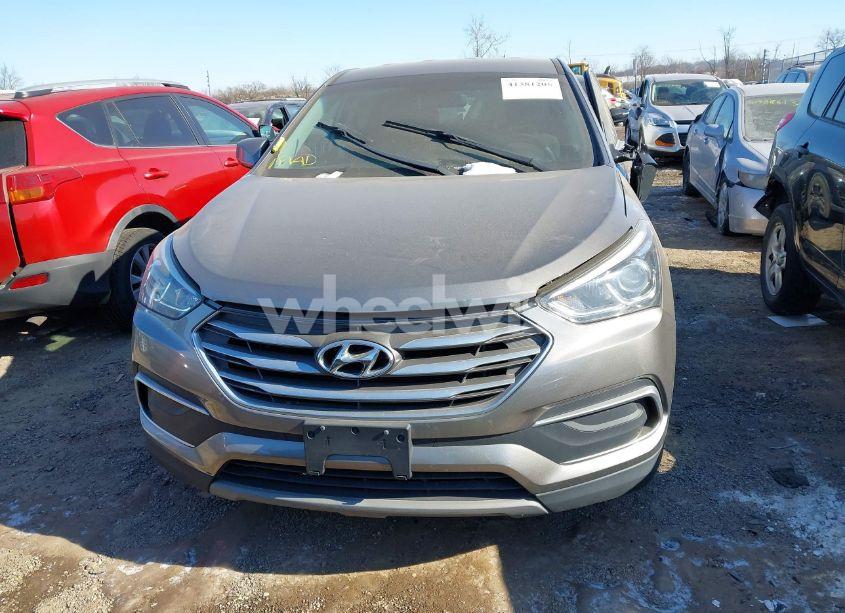 Photo 12 of 2018 Hyundai Santa FE SPORT 2.4L (VIN 5NMZTDLBXJH095249)