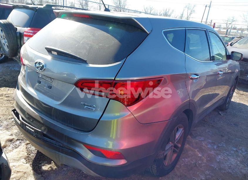 Photo 4 of 2018 Hyundai Santa FE SPORT 2.4L (VIN 5NMZTDLBXJH095249)