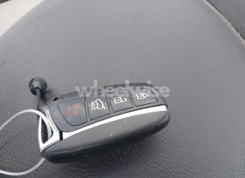 Photo 11 of 2018 Hyundai Santa FE SPORT 2.4L (VIN 5NMZU3LB0JH099835)