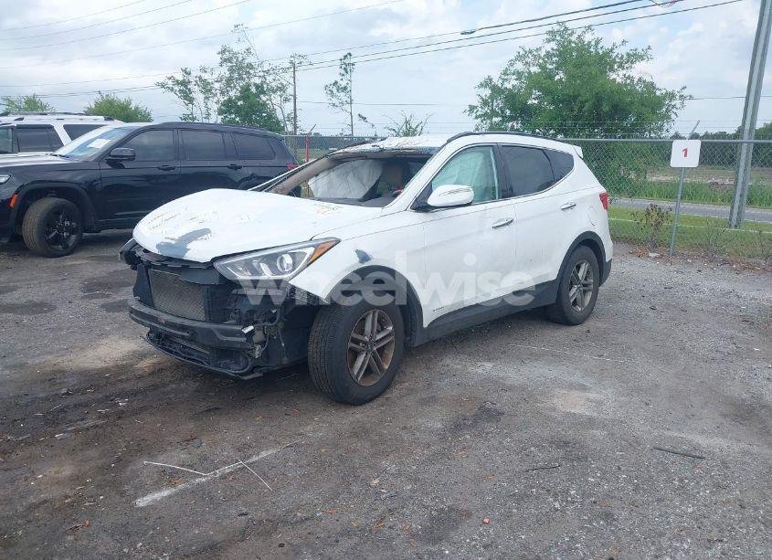 Photo 2 of 2018 Hyundai Santa FE SPORT 2.4L (VIN 5NMZU3LB0JH099835)