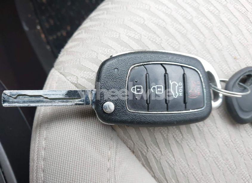 Photo 11 of 2017 Hyundai Santa FE SPORT 2.4L (VIN 5NMZU3LB1HH044093)