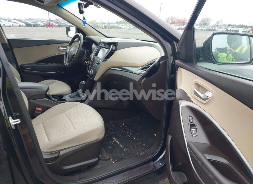 Photo 5 of 2017 Hyundai Santa FE SPORT 2.4L (VIN 5NMZU3LB1HH044093)