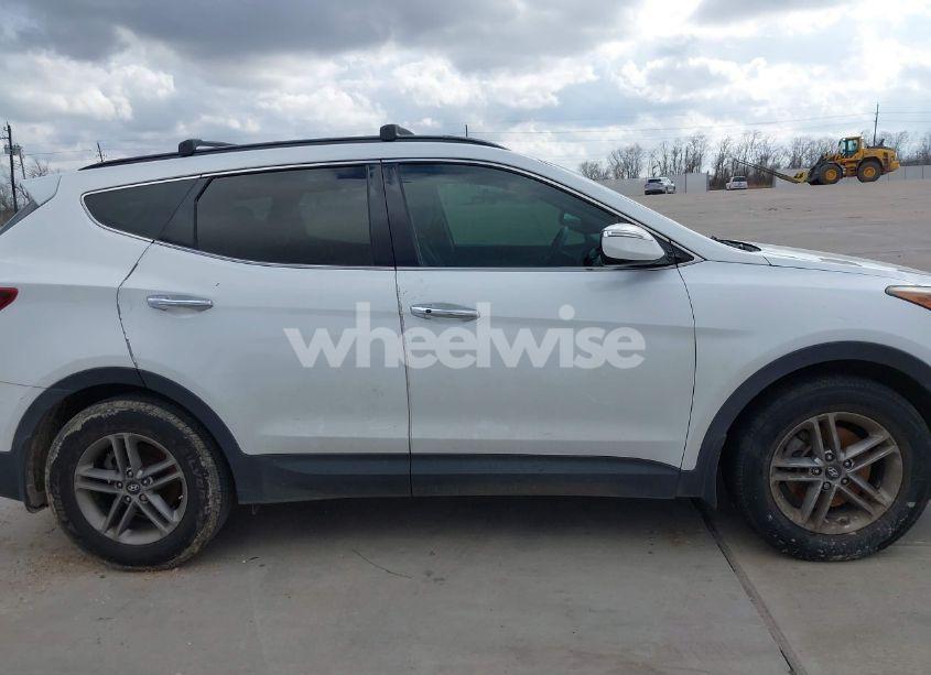 Photo 13 of 2018 Hyundai Santa FE SPORT 2.4L (VIN 5NMZU3LB1JH073955)