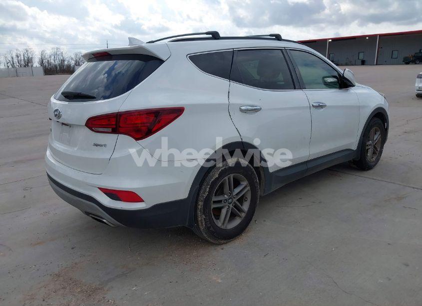 Photo 4 of 2018 Hyundai Santa FE SPORT 2.4L (VIN 5NMZU3LB1JH073955)