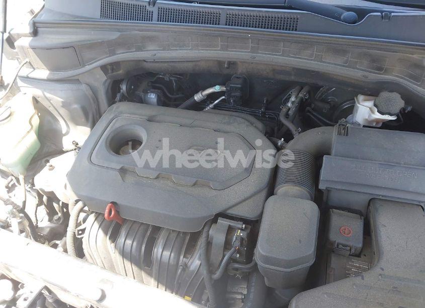 Photo 10 of 2017 Hyundai Santa FE SPORT 2.4L (VIN 5NMZU3LB3HH031040)