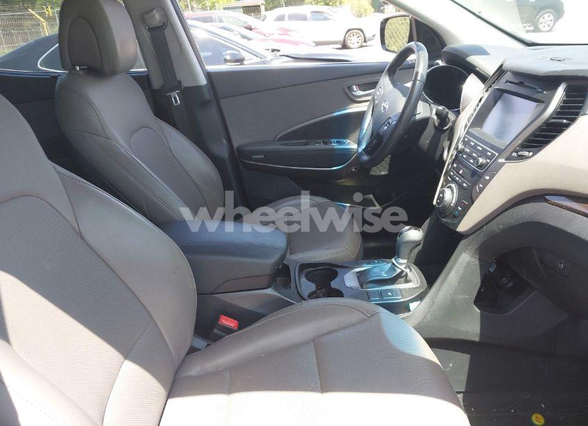 Photo 5 of 2017 Hyundai Santa FE SPORT 2.4L (VIN 5NMZU3LB3HH031040)