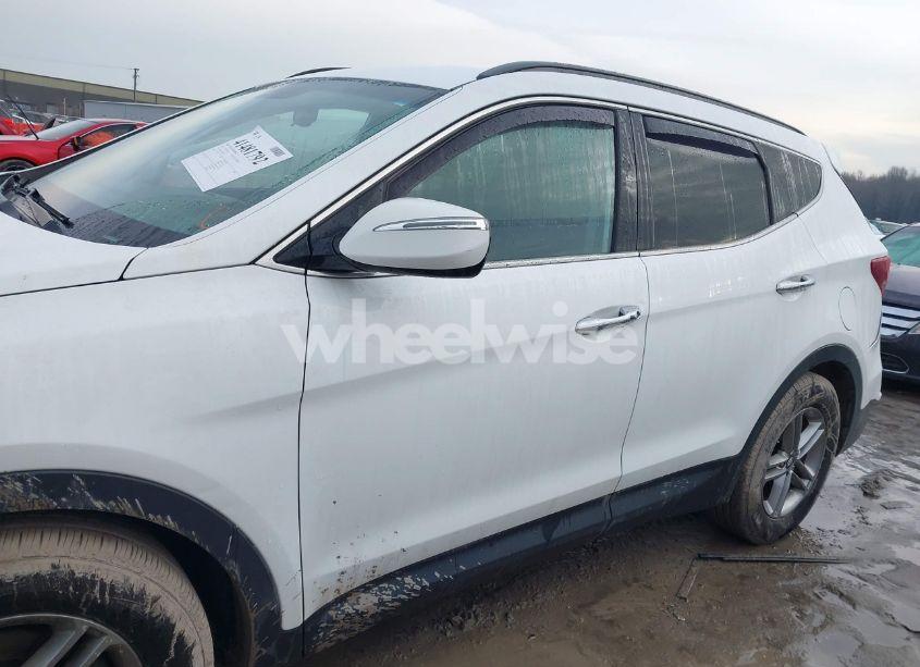Photo 14 of 2018 Hyundai Santa FE SPORT 2.4L (VIN 5NMZU3LB3JH053108)