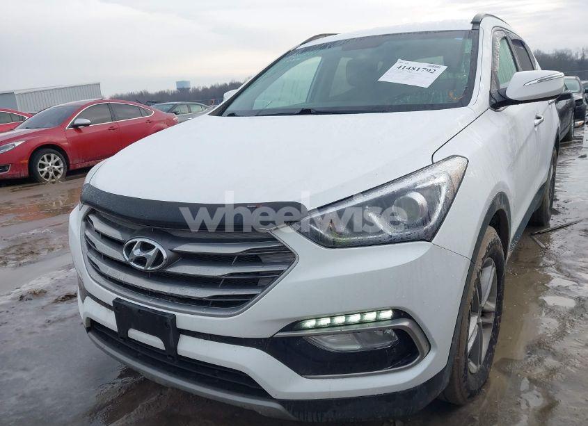 Photo 2 of 2018 Hyundai Santa FE SPORT 2.4L (VIN 5NMZU3LB3JH053108)