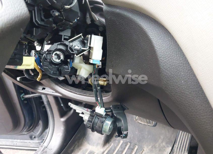 Photo 6 of 2017 Hyundai Santa FE SPORT 2.4L (VIN 5NMZU3LB4HH007328)