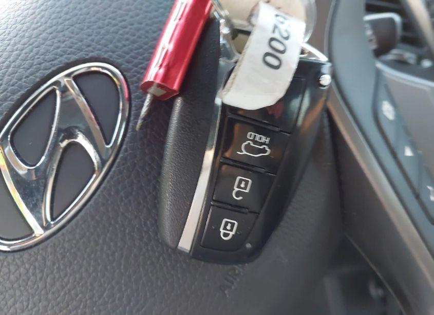 Photo 11 of 2018 Hyundai Santa FE SPORT 2.4L (VIN 5NMZU3LB4JH065574)