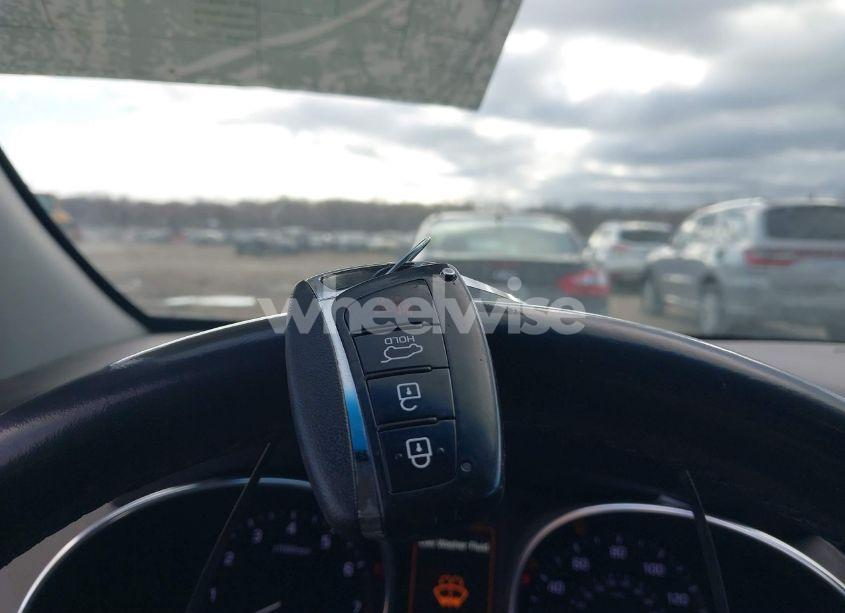 Photo 11 of 2018 Hyundai Santa FE SPORT 2.4L (VIN 5NMZU3LB4JH102400)