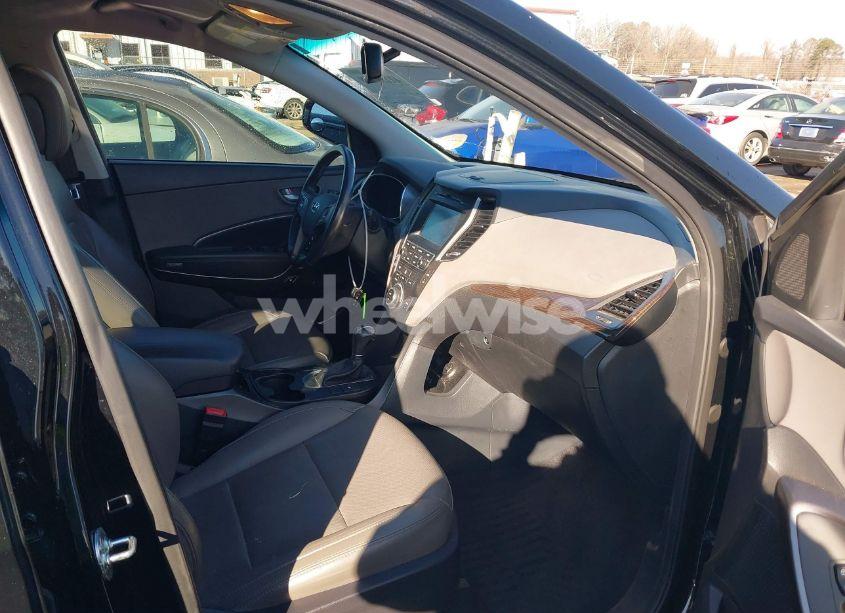 Photo 5 of 2017 Hyundai Santa FE SPORT 2.4L (VIN 5NMZU3LB5HH041620)