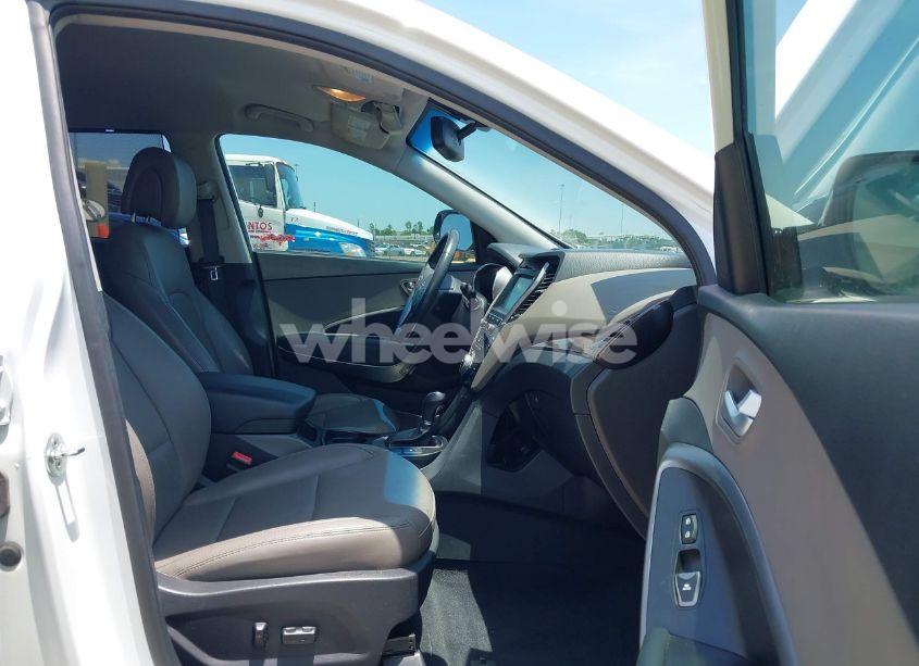 Photo 5 of 2017 Hyundai Santa FE SPORT 2.4L (VIN 5NMZU3LB6HH042677)