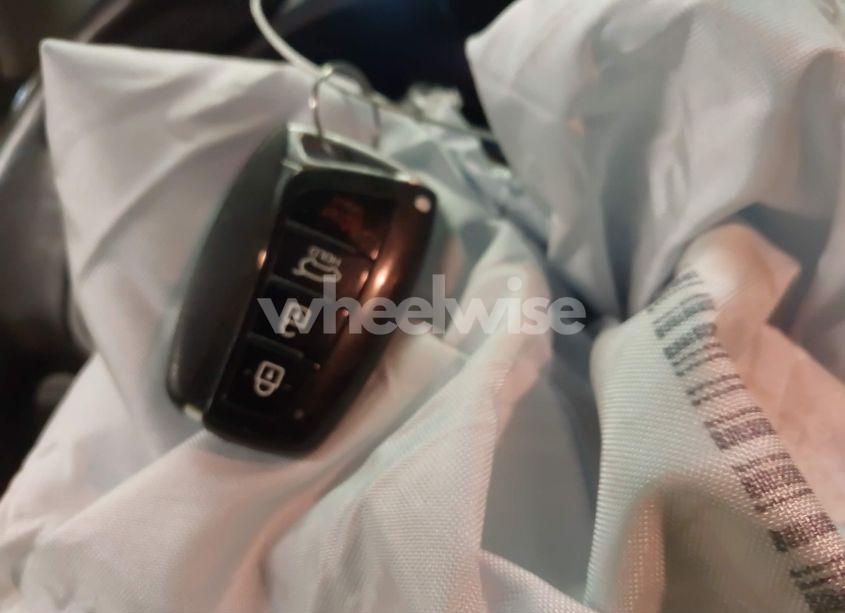 Photo 11 of 2018 Hyundai Santa FE SPORT 2.4L (VIN 5NMZU3LB6JH088998)