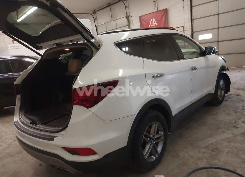 Photo 4 of 2018 Hyundai Santa FE SPORT 2.4L (VIN 5NMZU3LB6JH088998)