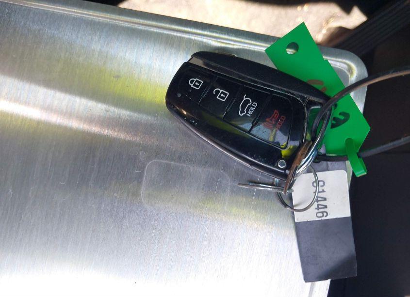 Photo 11 of 2017 Hyundai Santa FE SPORT 2.4L (VIN 5NMZU3LB7HH047550)