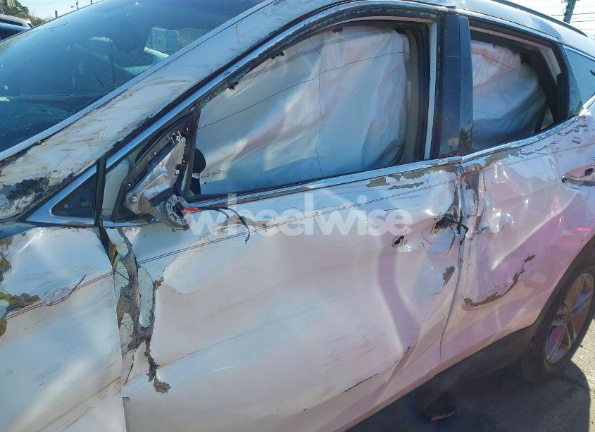 Photo 18 of 2017 Hyundai Santa FE SPORT 2.4L (VIN 5NMZU3LB8HH010930)