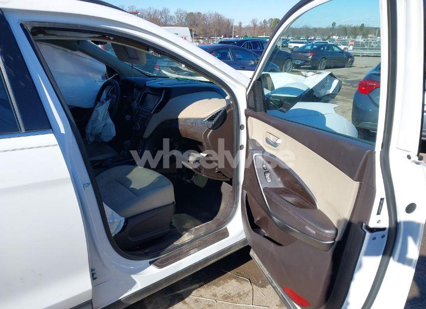 Photo 5 of 2017 Hyundai Santa FE SPORT 2.4L (VIN 5NMZU3LB8HH010930)