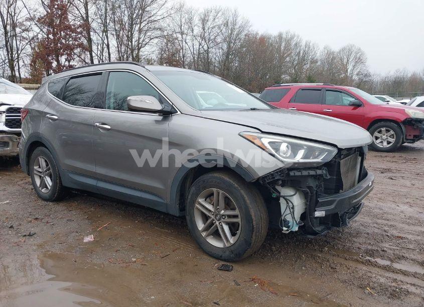 2017 Hyundai Santa FE SPORT 2.4L (VIN 5NMZU3LB8HH012371) main photo