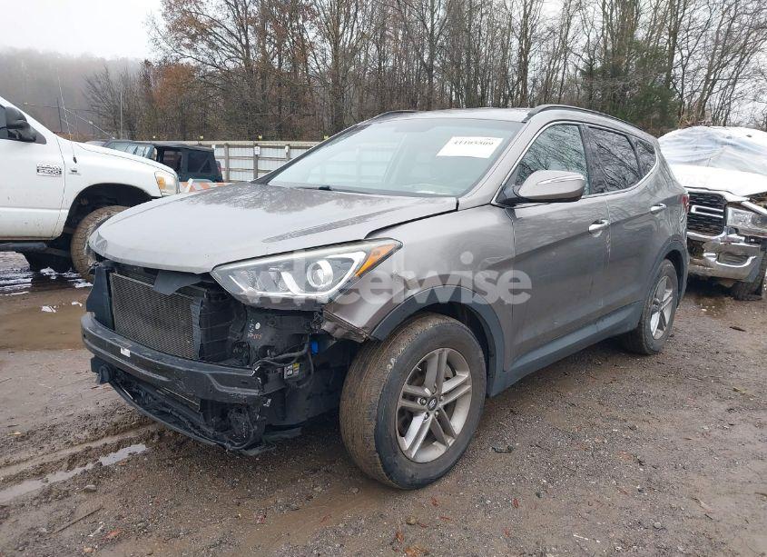 Photo 2 of 2017 Hyundai Santa FE SPORT 2.4L (VIN 5NMZU3LB8HH012371)