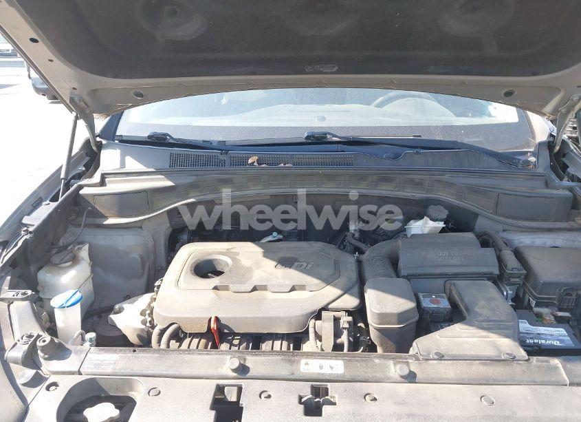 Photo 10 of 2017 Hyundai Santa FE SPORT 2.4L (VIN 5NMZU3LB9HH001167)