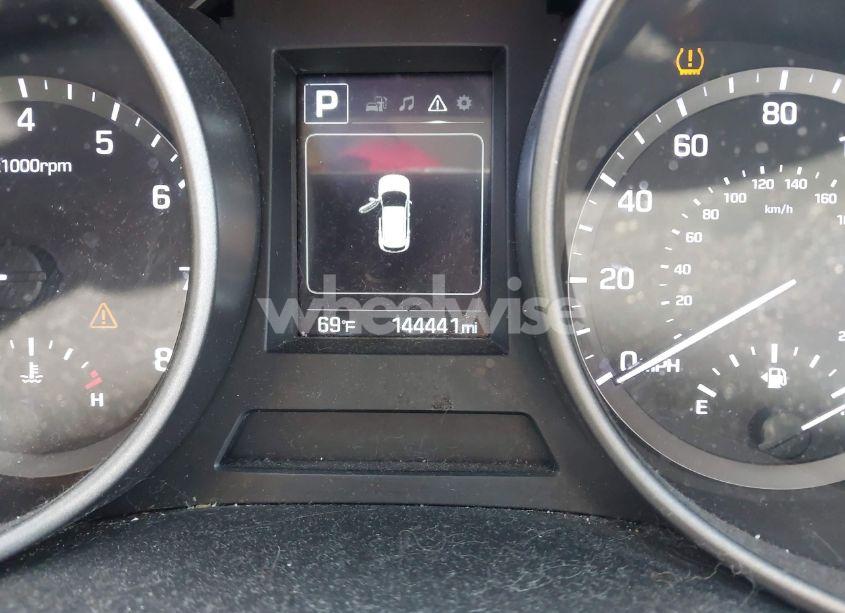 Photo 15 of 2017 Hyundai Santa FE SPORT 2.4L (VIN 5NMZU3LB9HH001167)