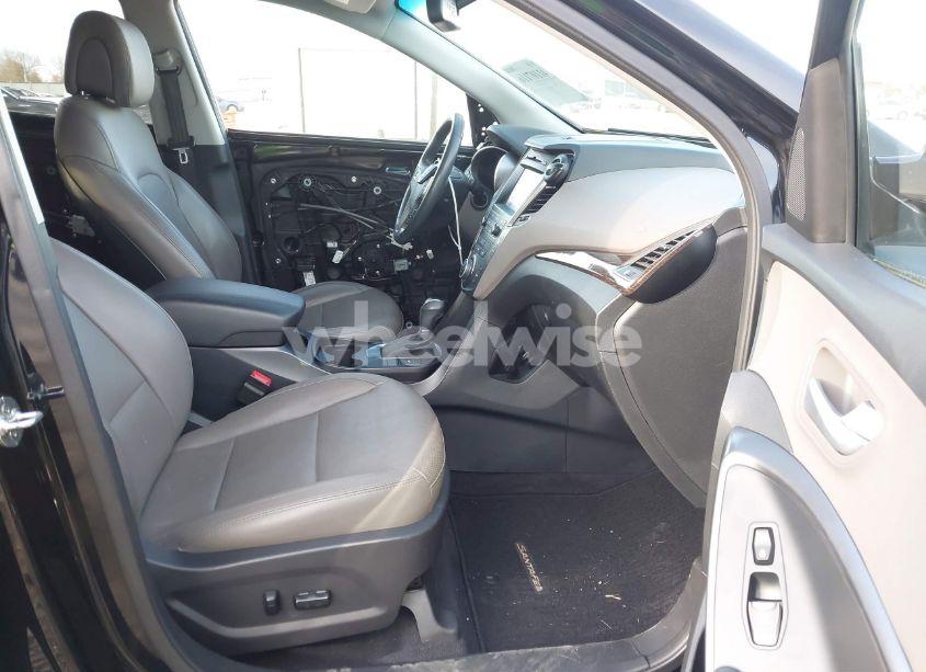 Photo 5 of 2017 Hyundai Santa FE SPORT 2.4L (VIN 5NMZU3LB9HH014484)