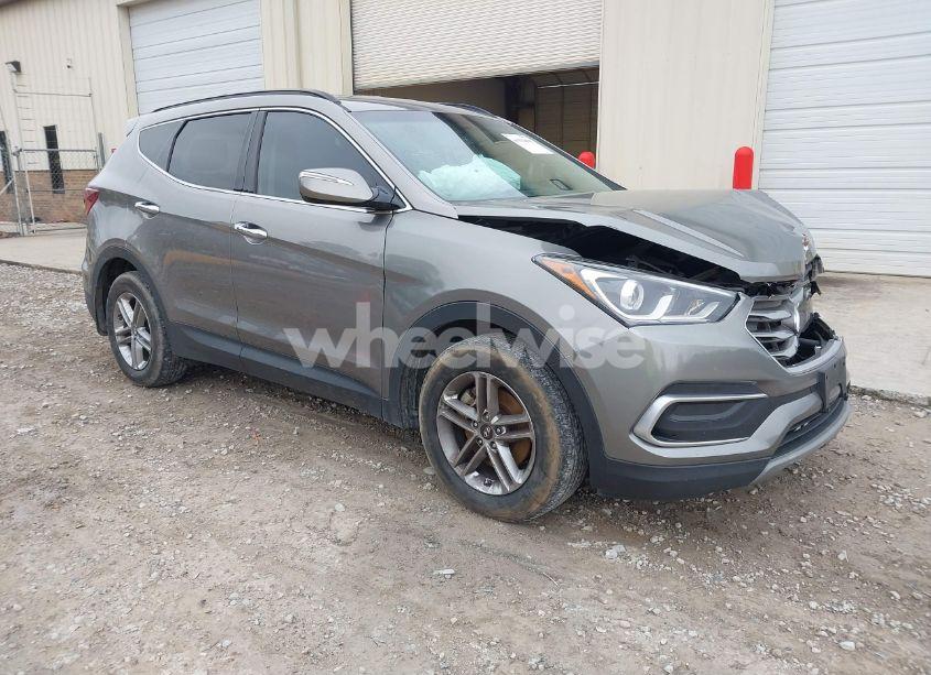 2018 Hyundai Santa FE SPORT 2.4L (VIN 5NMZU3LB9JH060161) main photo