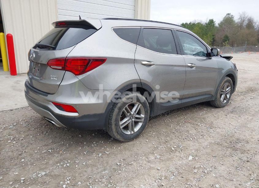 Photo 4 of 2018 Hyundai Santa FE SPORT 2.4L (VIN 5NMZU3LB9JH060161)