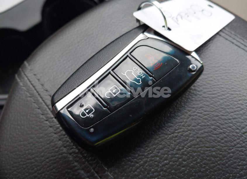 Photo 11 of 2018 Hyundai Santa FE SPORT 2.4L (VIN 5NMZU3LB9JH077168)