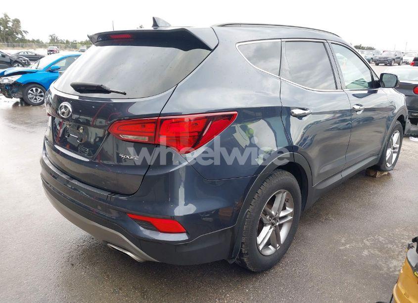 Photo 4 of 2018 Hyundai Santa FE SPORT 2.4L (VIN 5NMZU3LB9JH077168)
