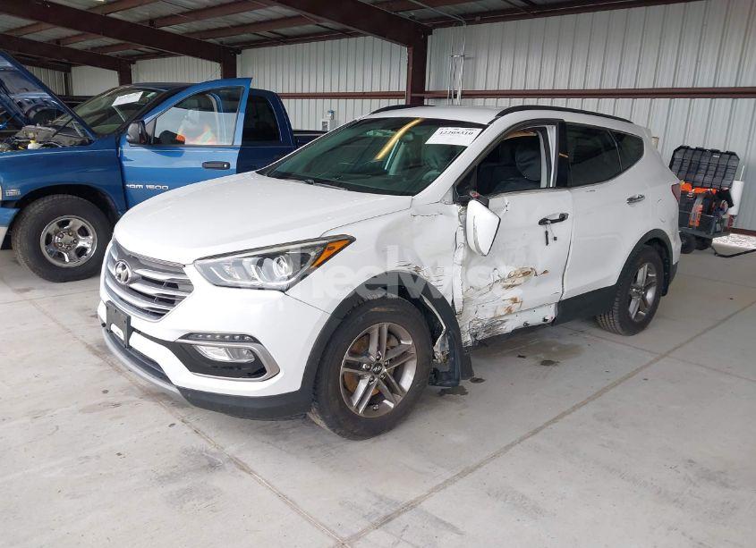 Photo 2 of 2018 Hyundai Santa FE SPORT 2.4L (VIN 5NMZU3LB9JH083018)
