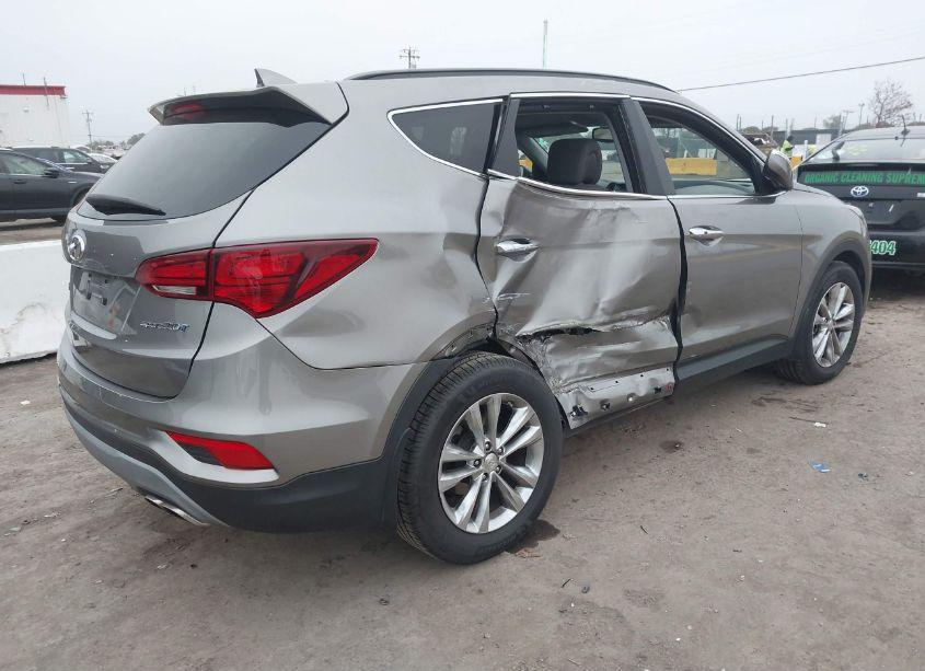 Photo 4 of 2018 Hyundai Santa FE SPORT 2.0T (VIN 5NMZU4LAXJH083204)