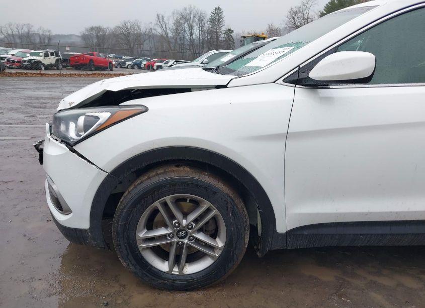 Photo 18 of 2017 Hyundai Santa FE SPORT 2.4L (VIN 5NMZUDLB0HH045015)