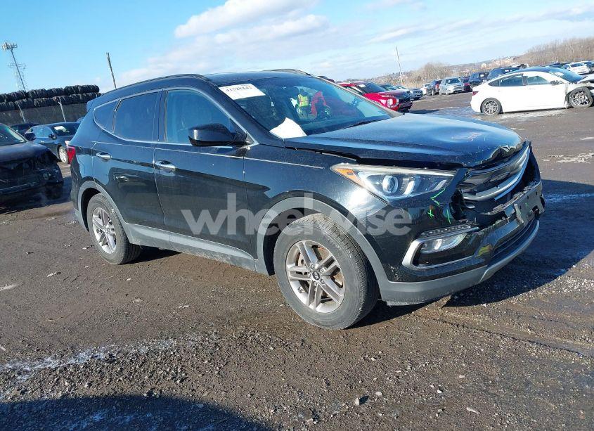 2017 Hyundai Santa FE SPORT 2.4L (VIN 5NMZUDLB1HH002416) main photo