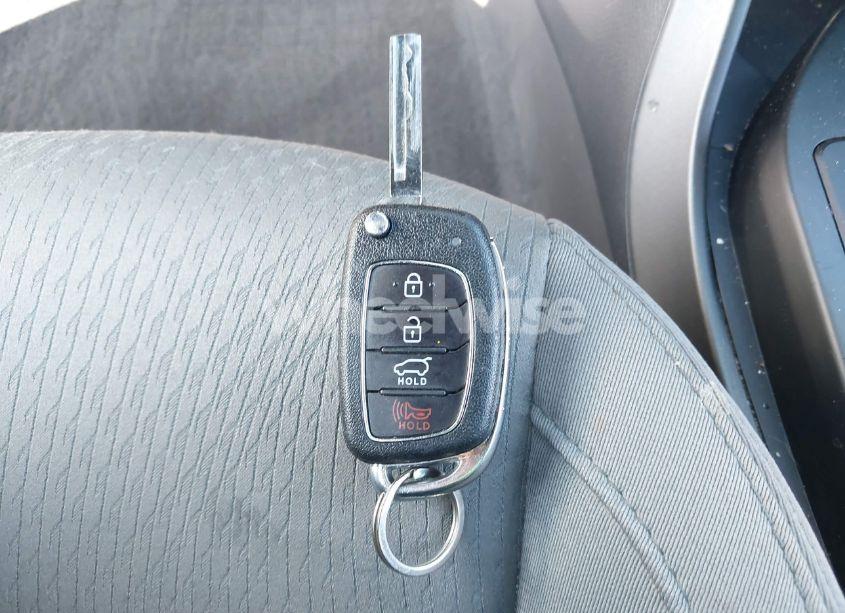 Photo 11 of 2017 Hyundai Santa FE SPORT 2.4L (VIN 5NMZUDLB1HH006871)