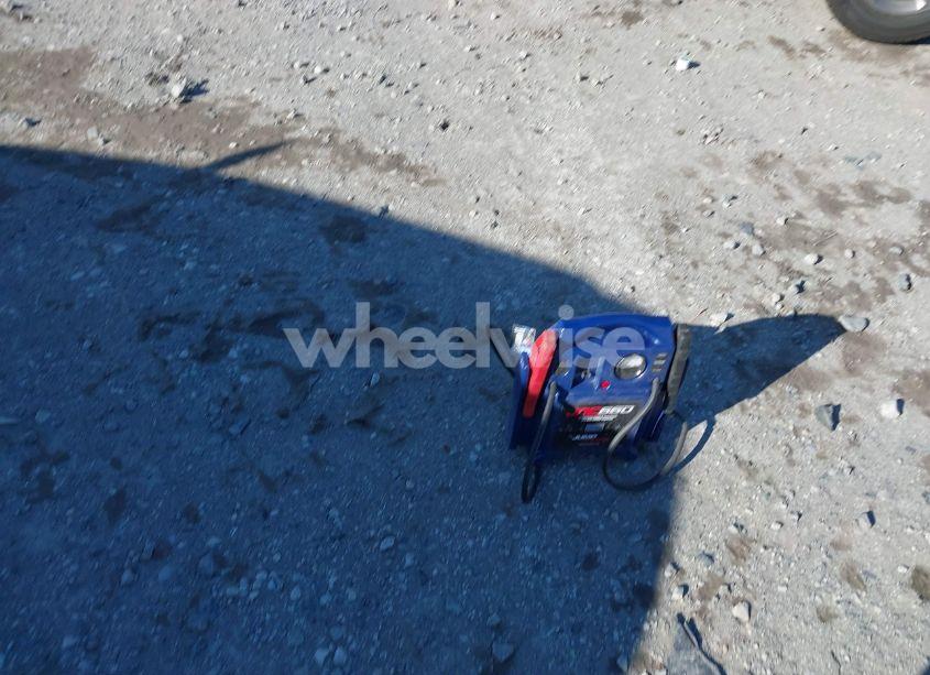 Photo 14 of 2017 Hyundai Santa FE SPORT 2.4L (VIN 5NMZUDLB1HH007437)