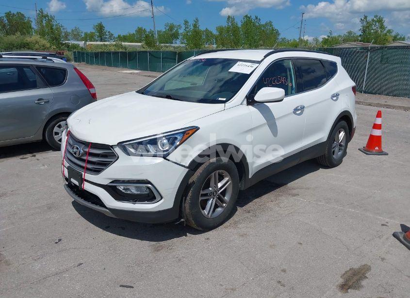 Photo 2 of 2017 Hyundai Santa FE SPORT 2.4L (VIN 5NMZUDLB1HH028370)